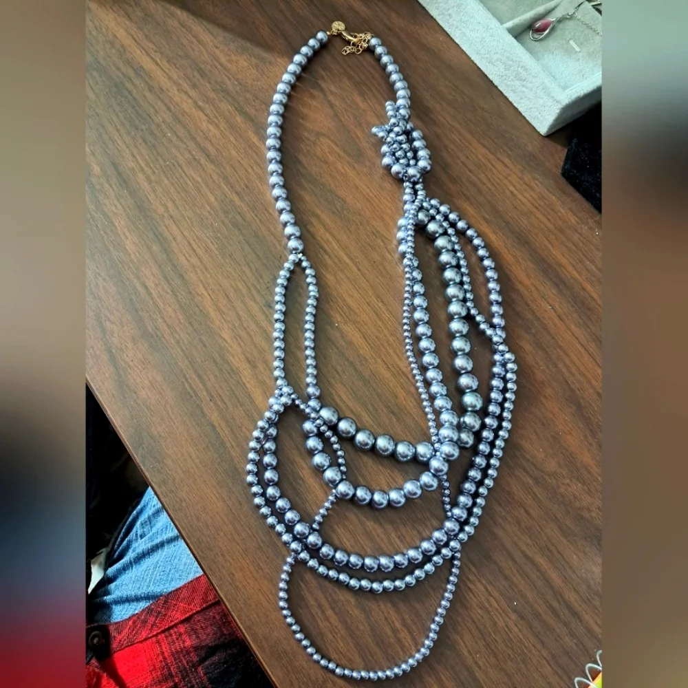 QVC Isaac Mizrahi Platinum gray pearl necklace